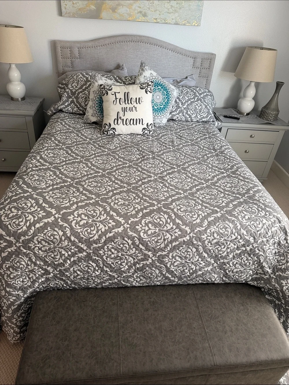 Gray Damask Reversible Comforter Set - Elegant Home Bedding with 2 sham covers